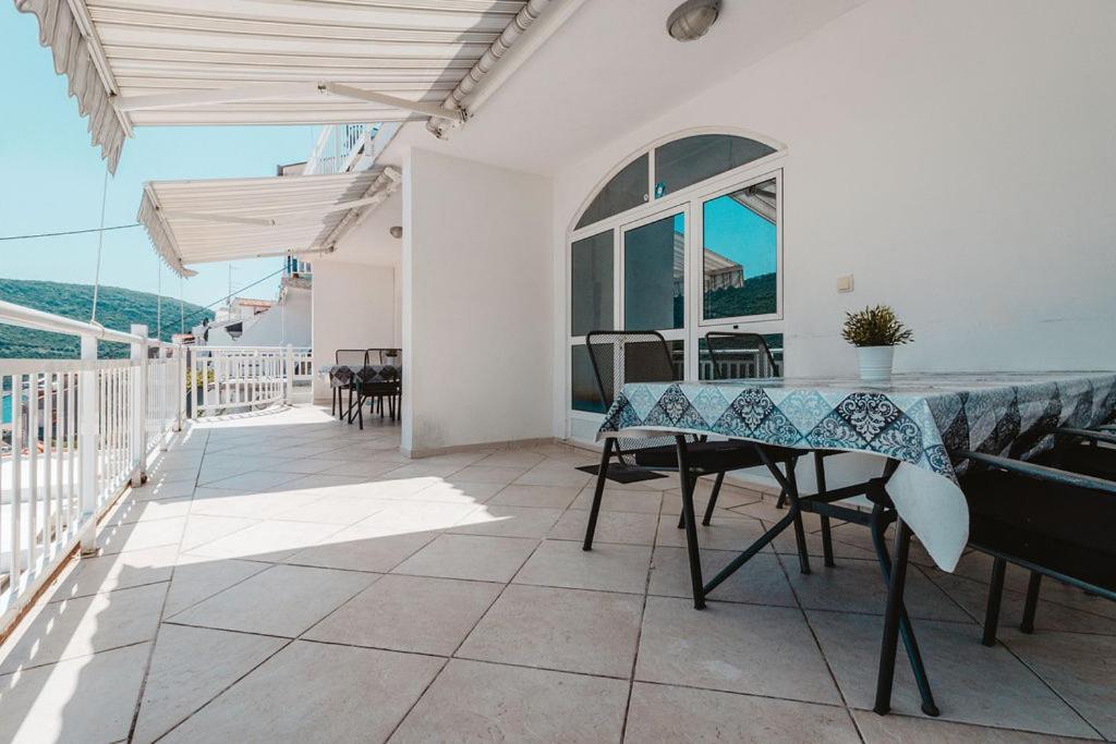 Villa Tiha Luka Неум Екстер'єр фото